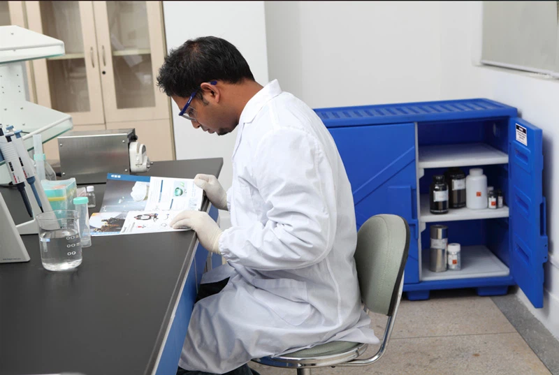 SYSBEL Corrosive Chemicals Safety Storage Cabinet SYSBEL Corrosive Chemicals Safety Storage Cabinet